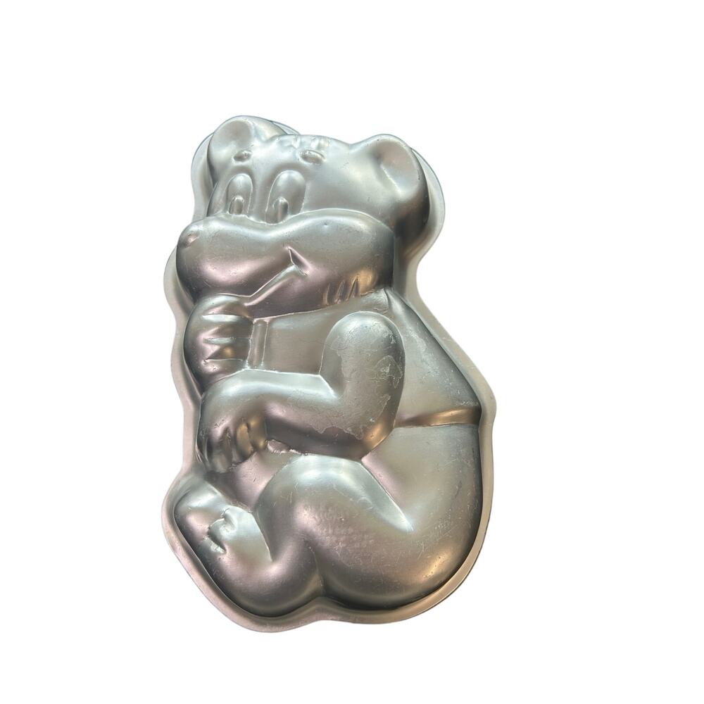 Happy Bear Small Bear- Wilton 1975 508-477- Silver Vintage Cake Pan Mold